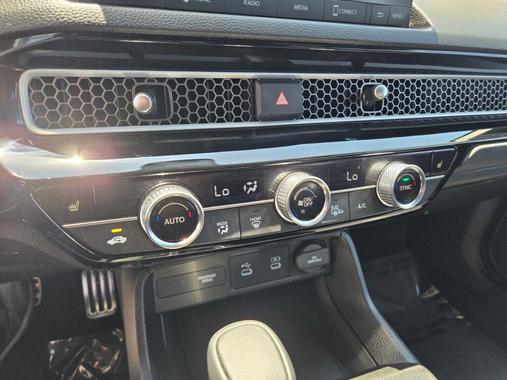 Used 2025 Honda Civic Sport Touring image 15