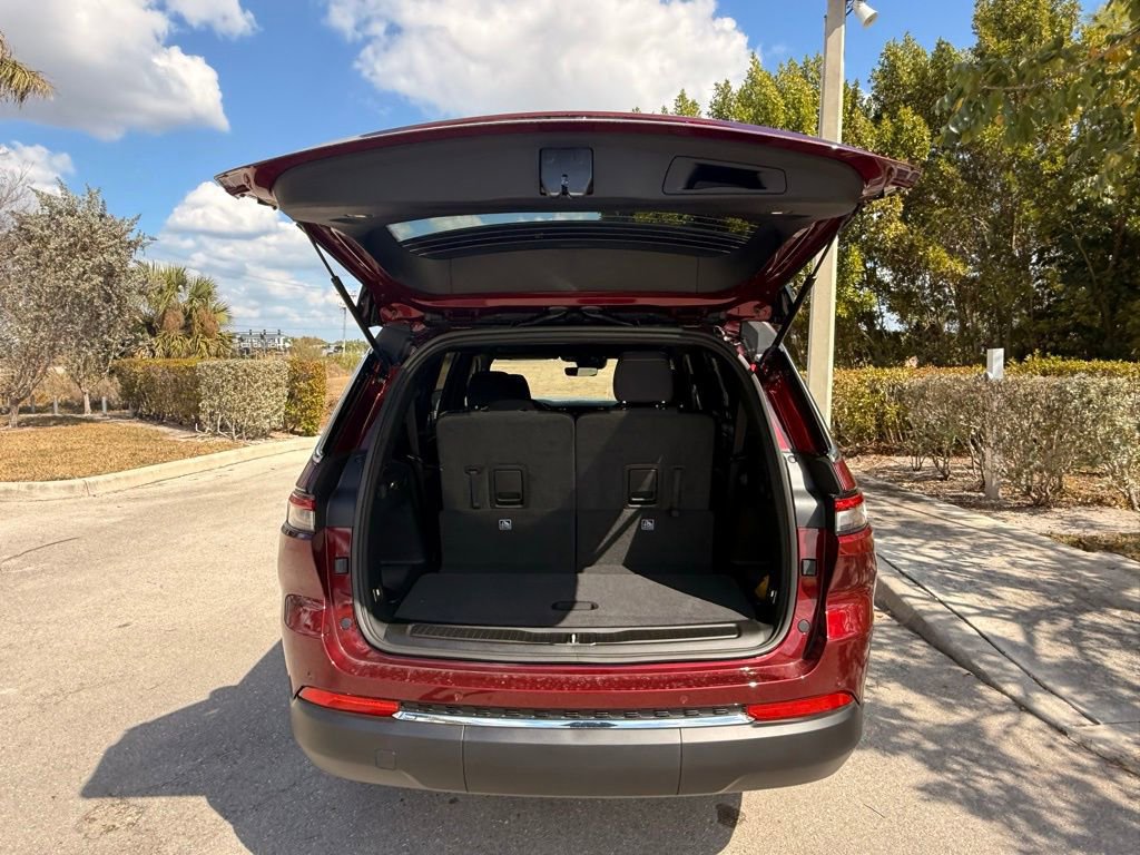 New 2026 Jeep Grand Cherokee L Laredo image 35