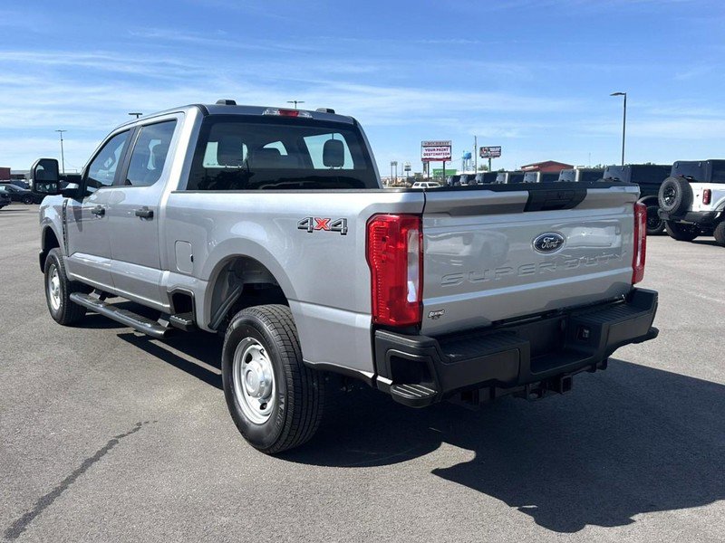 Used 2023 Ford F250 XL AWD/4WD image 6