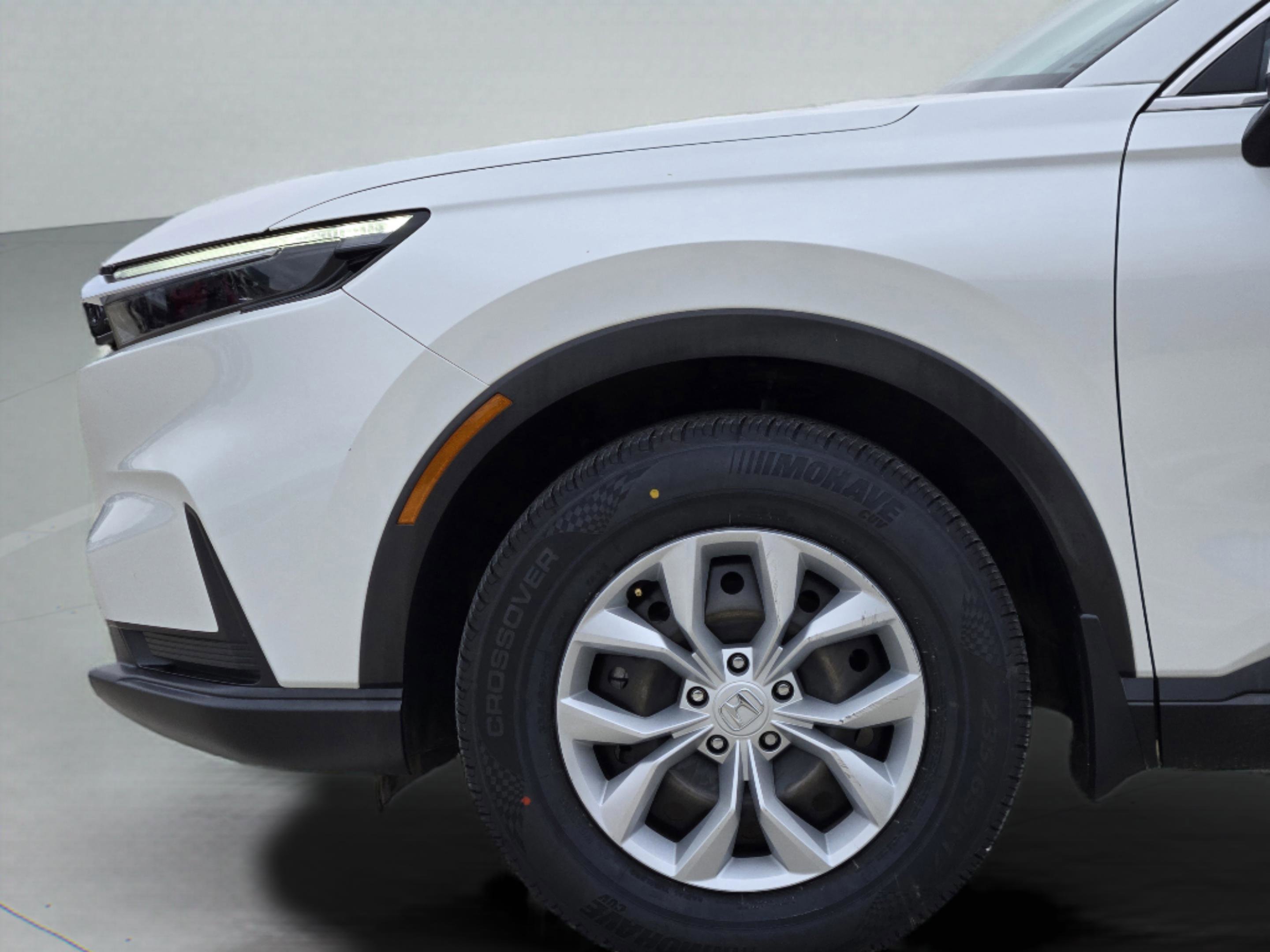 Certified 2023 Honda CR-V LX image 29