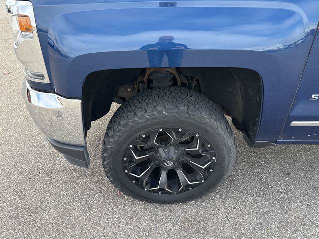 Used 2018 Chevrolet Silverado 1500 LTZ w/ Sport Package AWD/4WD image 19