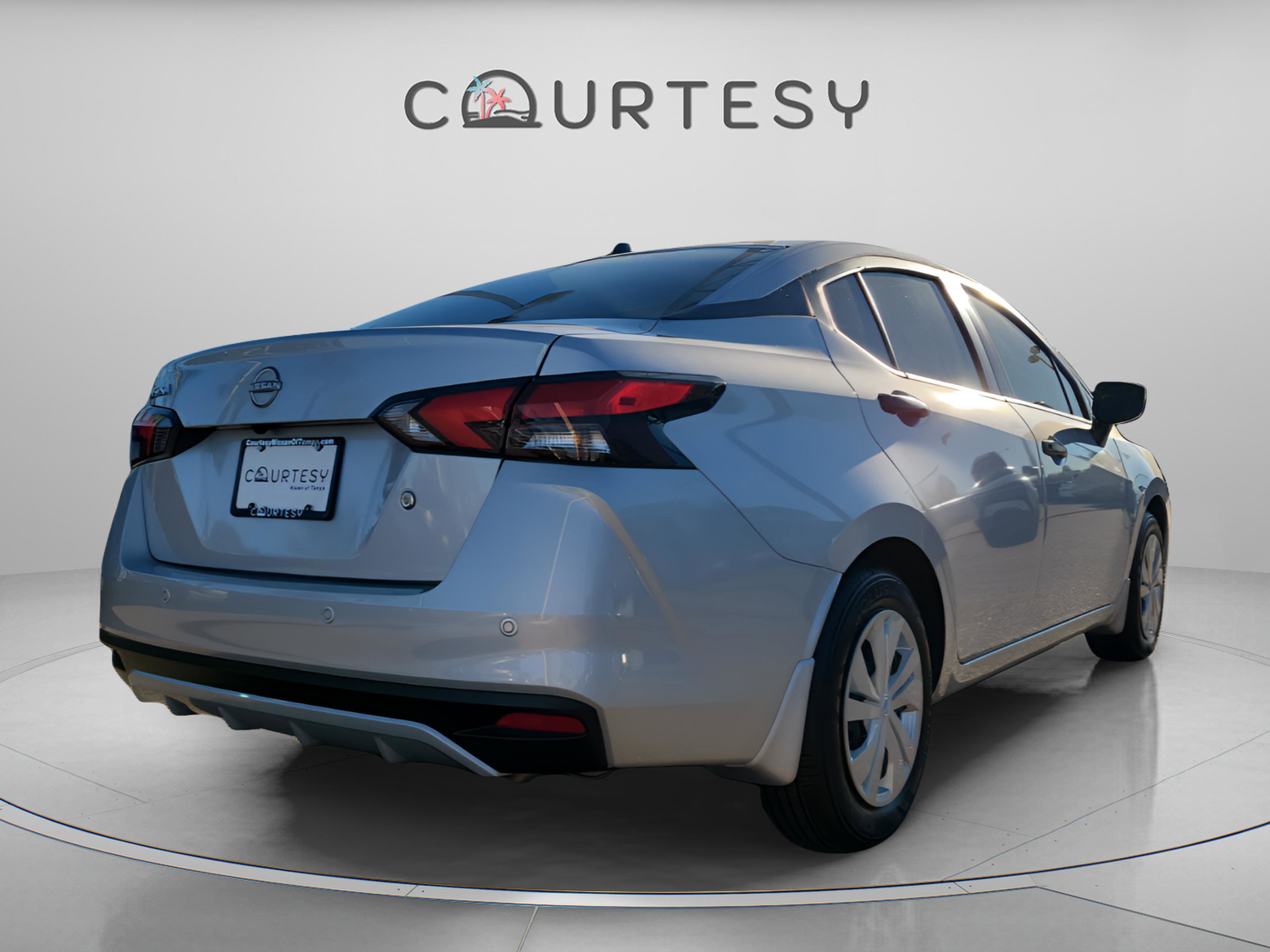 Certified 2025 Nissan Versa S image 5