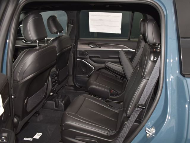 New 2026 Jeep Grand Cherokee L Limited image 31