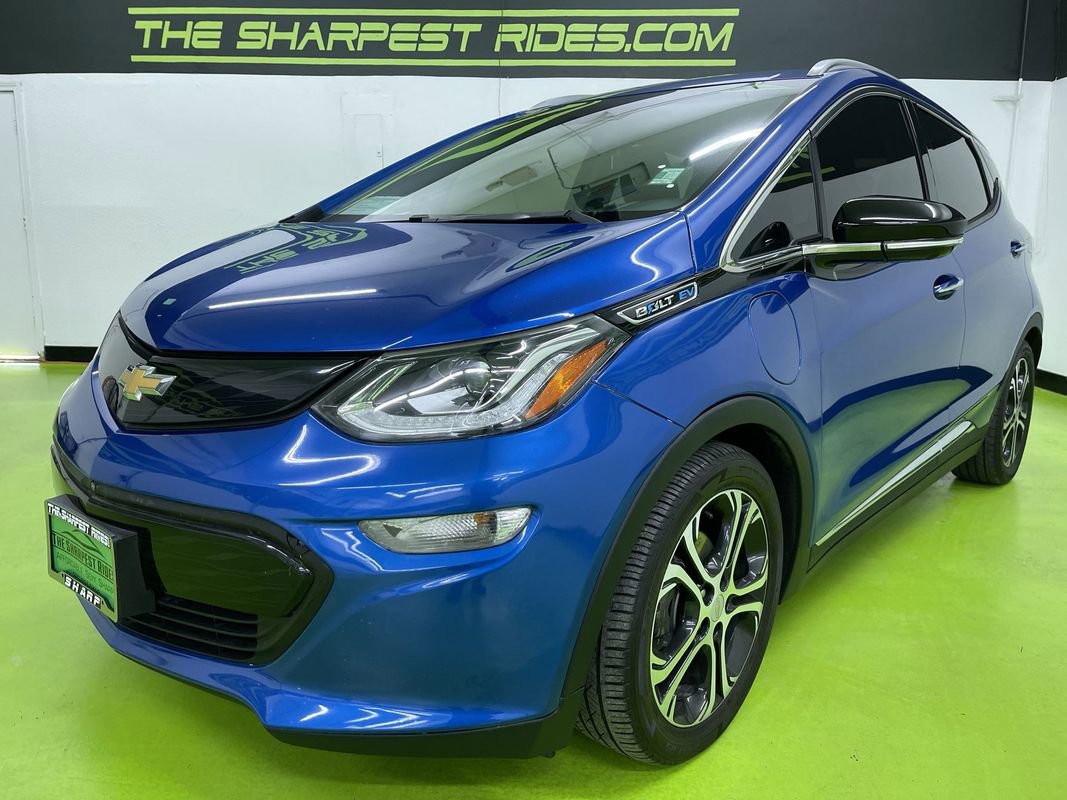 Used 2017 Chevrolet Bolt Premier w/ Driver Confidence II Package image 5