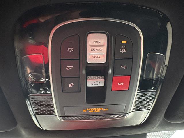 Used 2023 Hyundai Palisade Calligraphy image 29