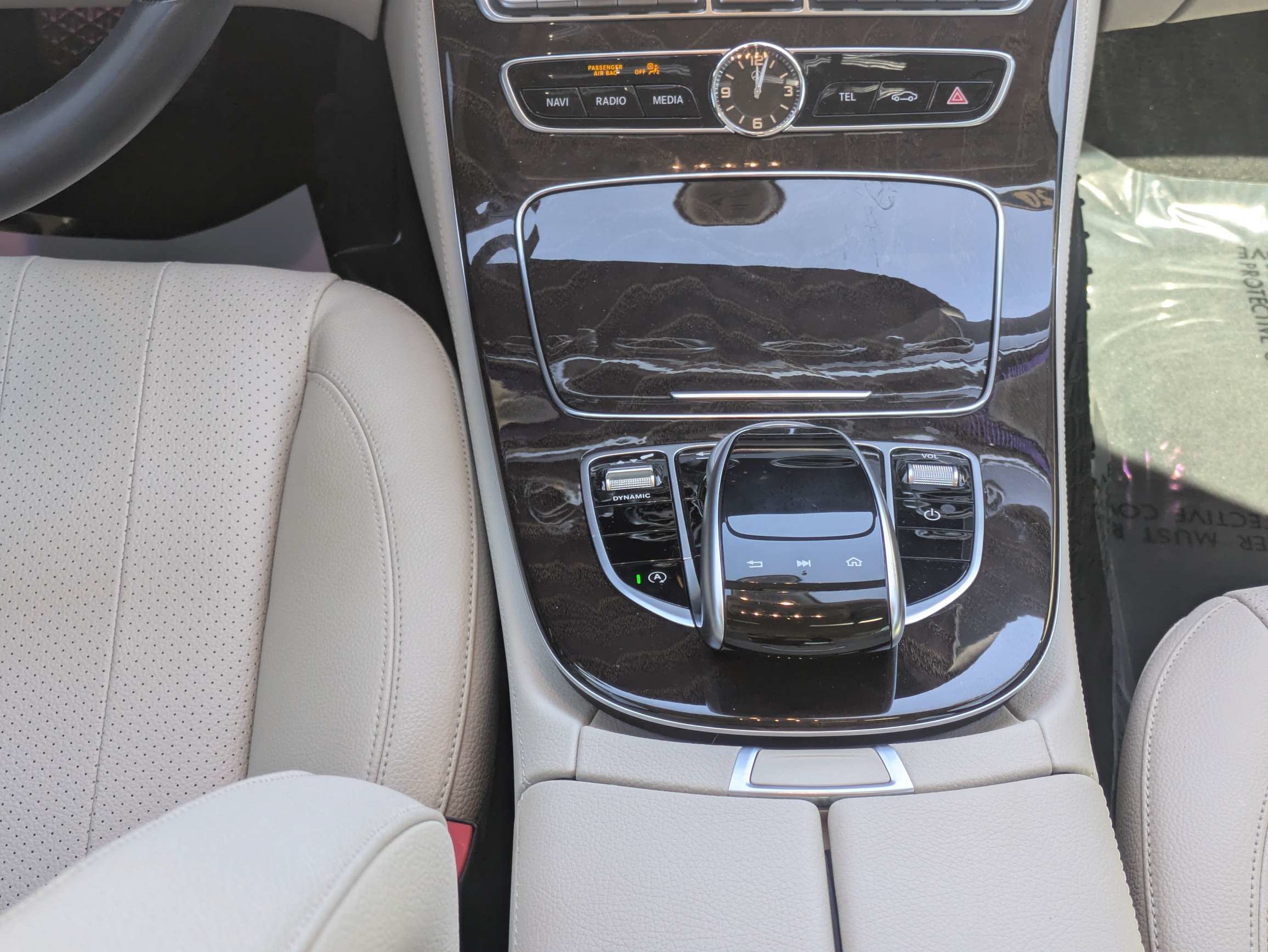 Used 2020 Mercedes-Benz E 350 Sedan image 17
