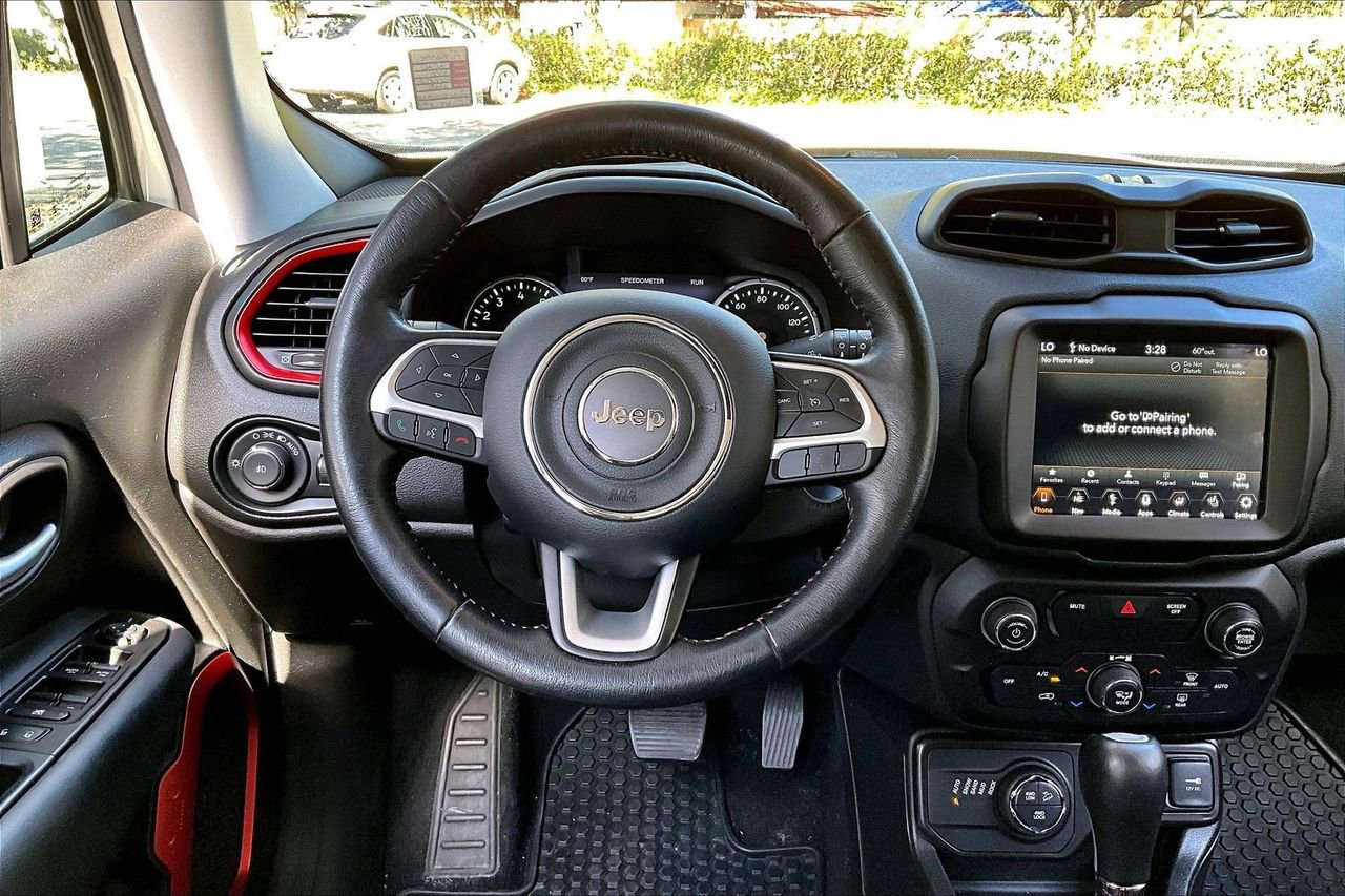 Used 2020 Jeep Renegade Trailhawk w/ Premium Leather Group image 8