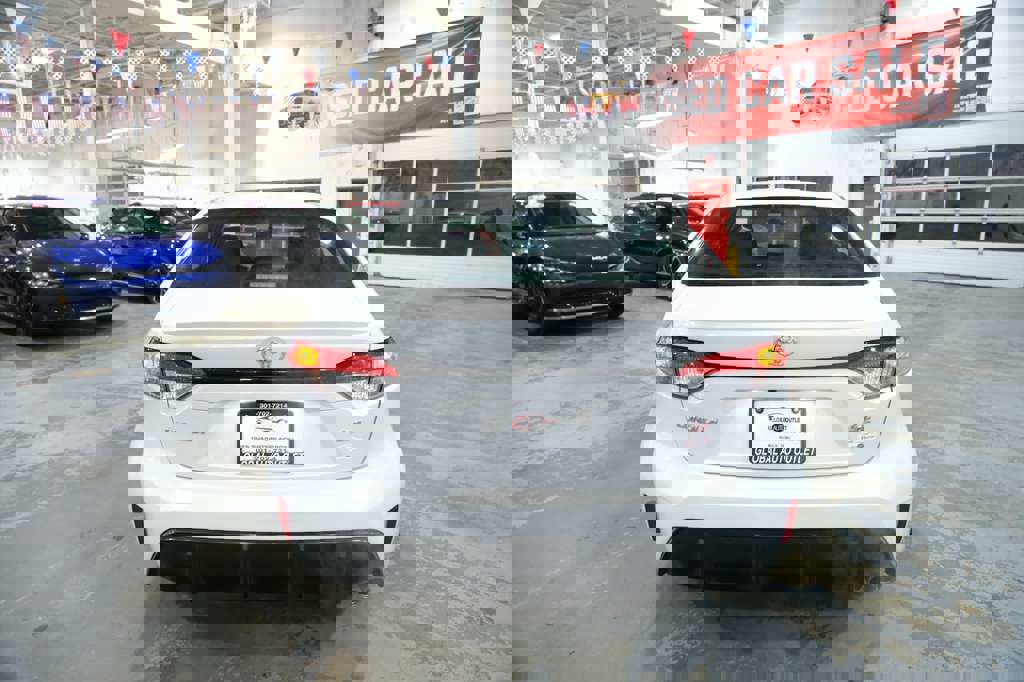 Used 2024 Toyota Corolla SE image 9