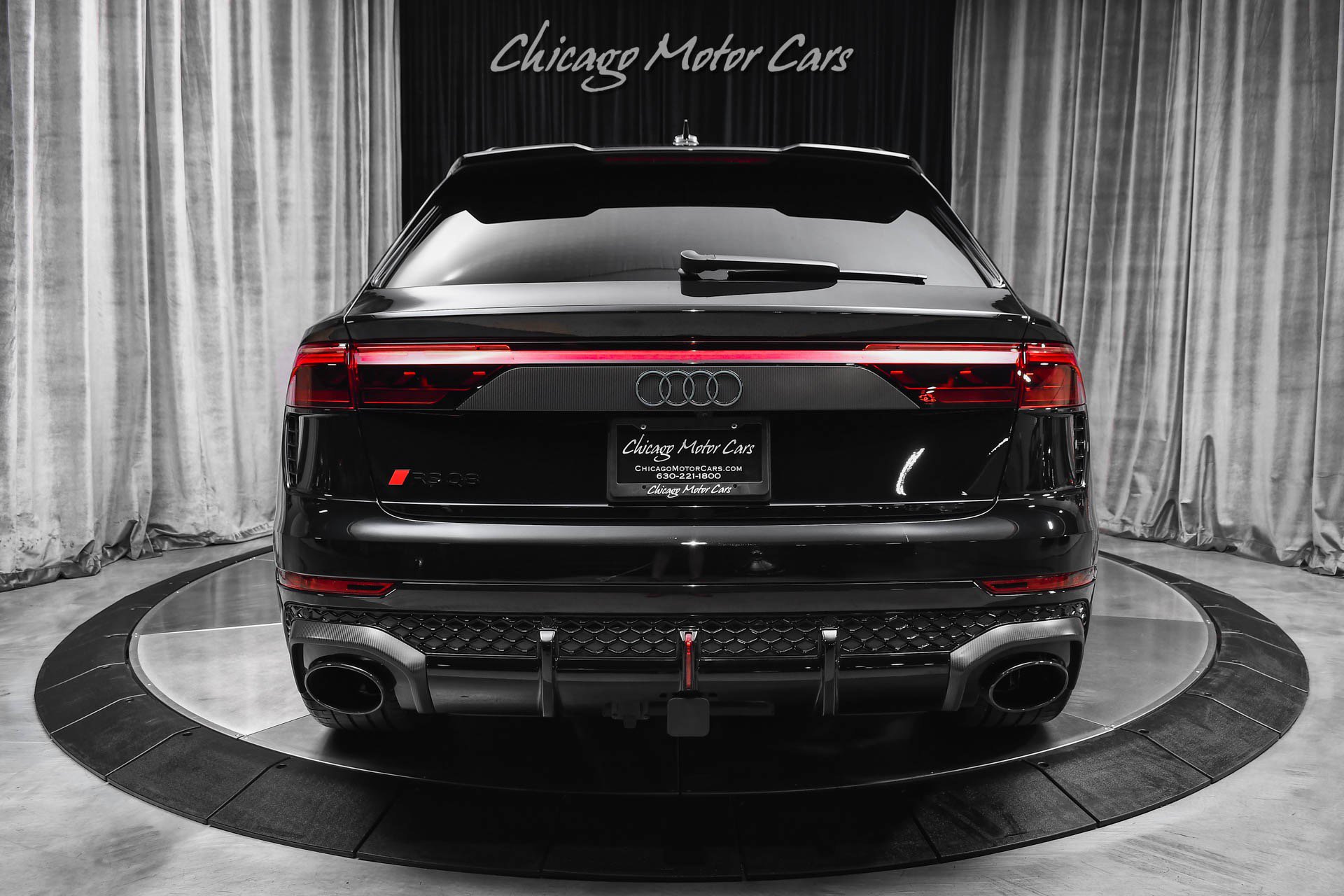 Used 2026 Audi RS Q8 performance AWD/4WD image 4
