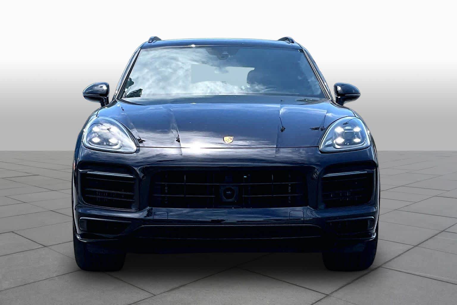 Used 2021 Porsche Cayenne GTS AWD/4WD image 3