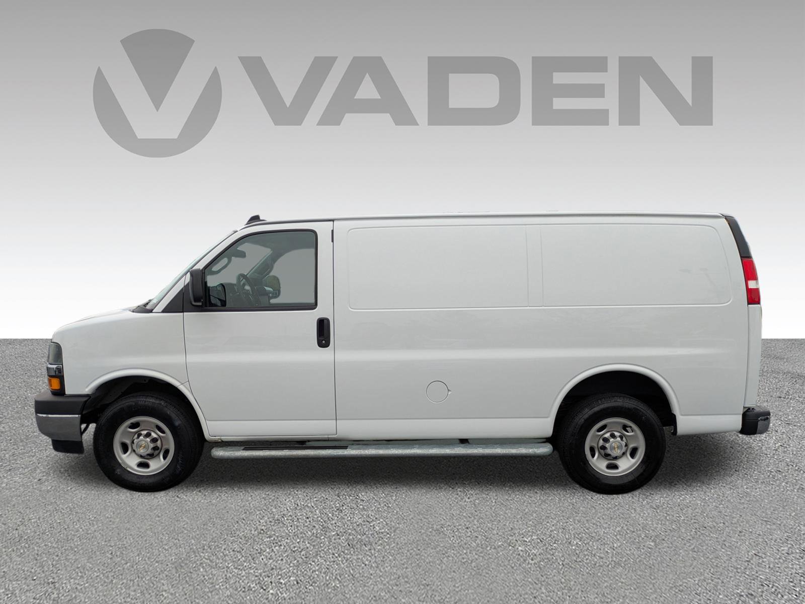 Used 2024 Chevrolet Express 2500 w/ Driver Convenience Package image 22