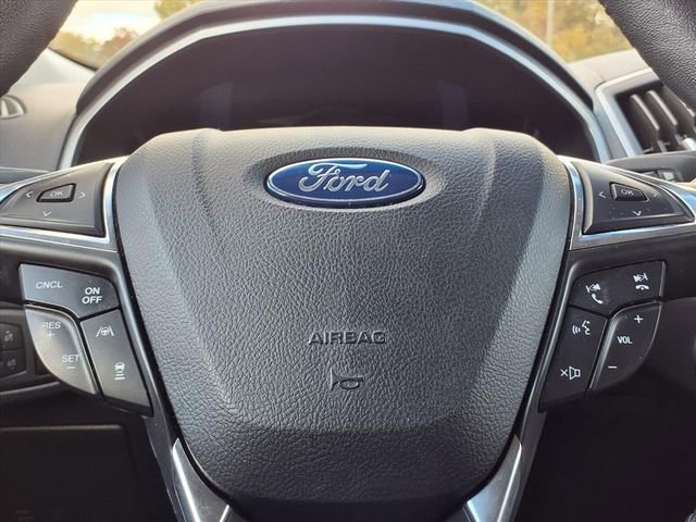 Used 2020 Ford Edge SEL w/ Convenience Package image 15