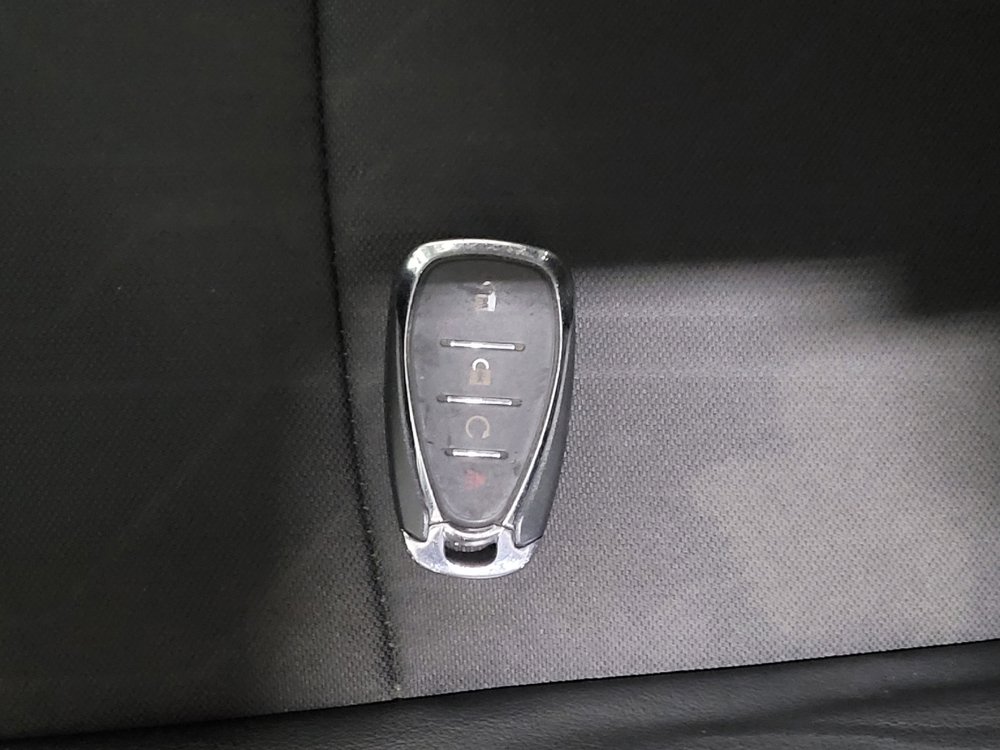 Used 2019 Chevrolet Trax LT w/ LT Convenience Package AWD/4WD image 32