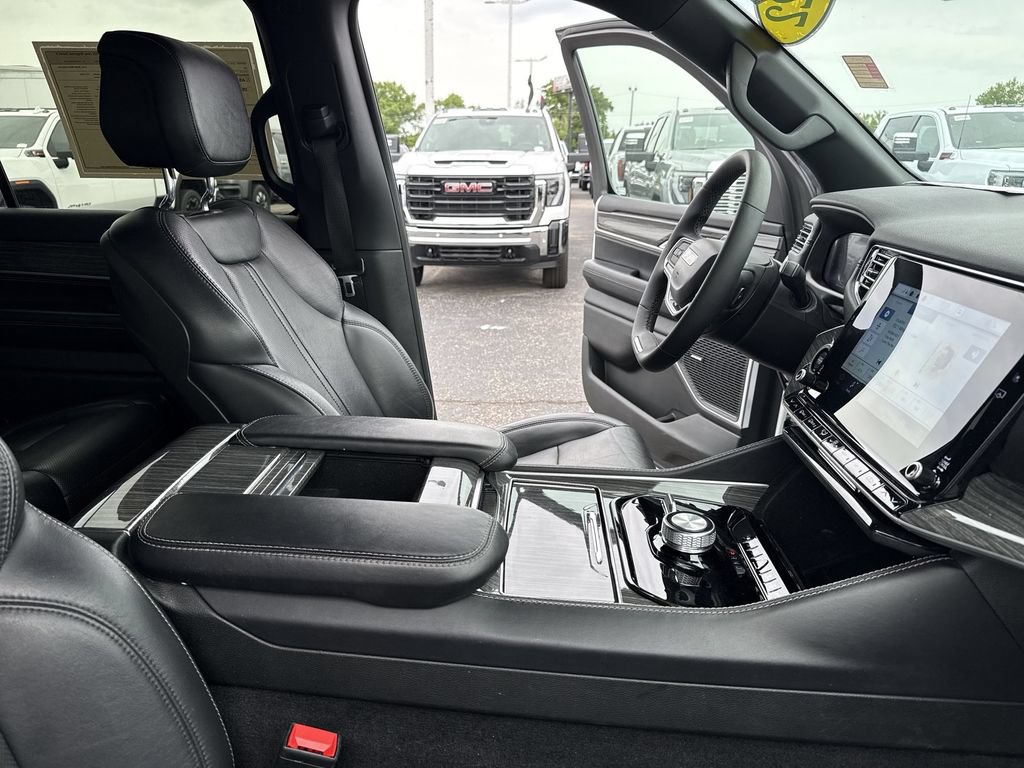 Used 2022 Jeep Wagoneer Series II AWD/4WD image 13