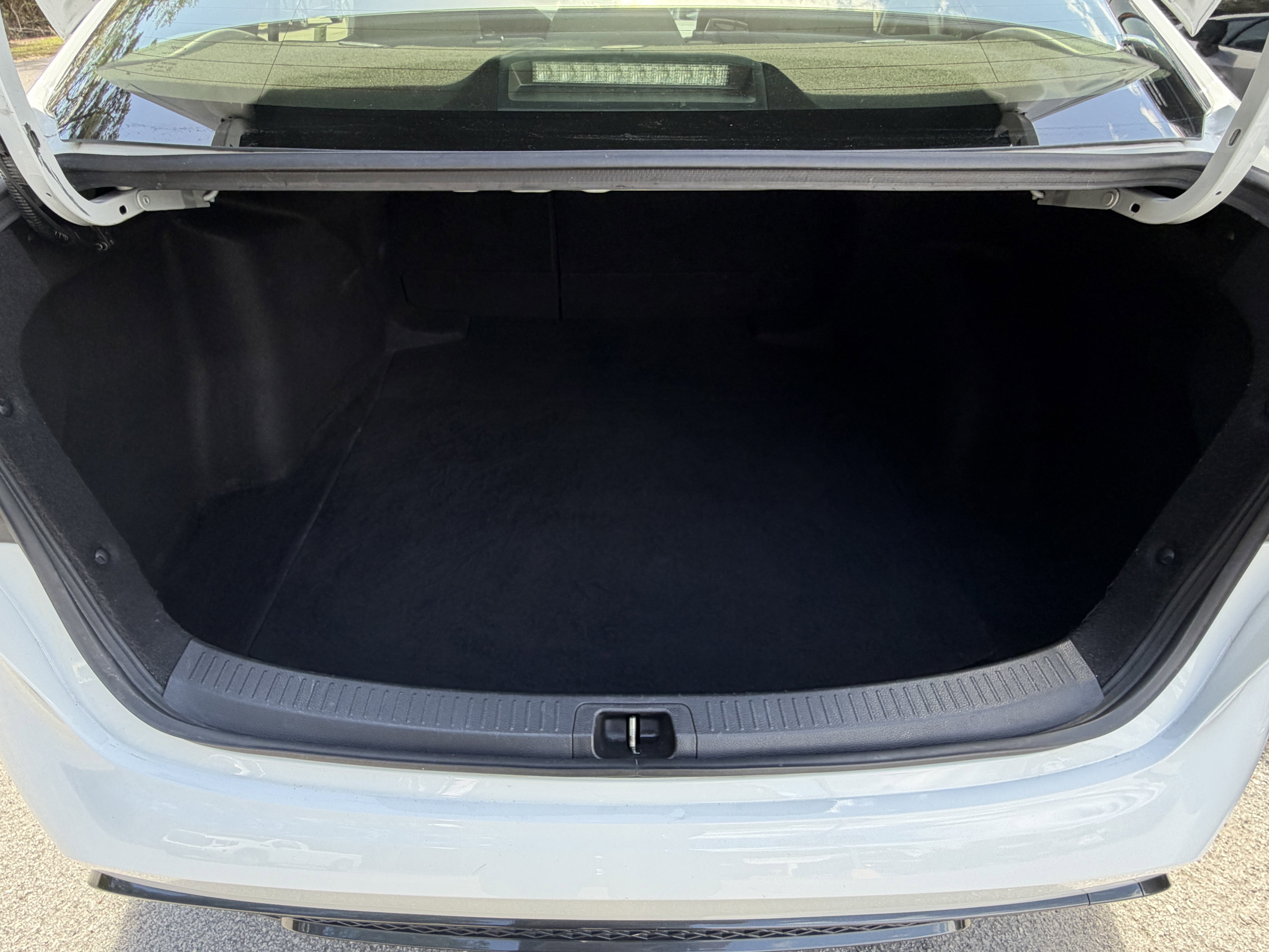 Used 2021 Toyota Corolla SE FWD image 34