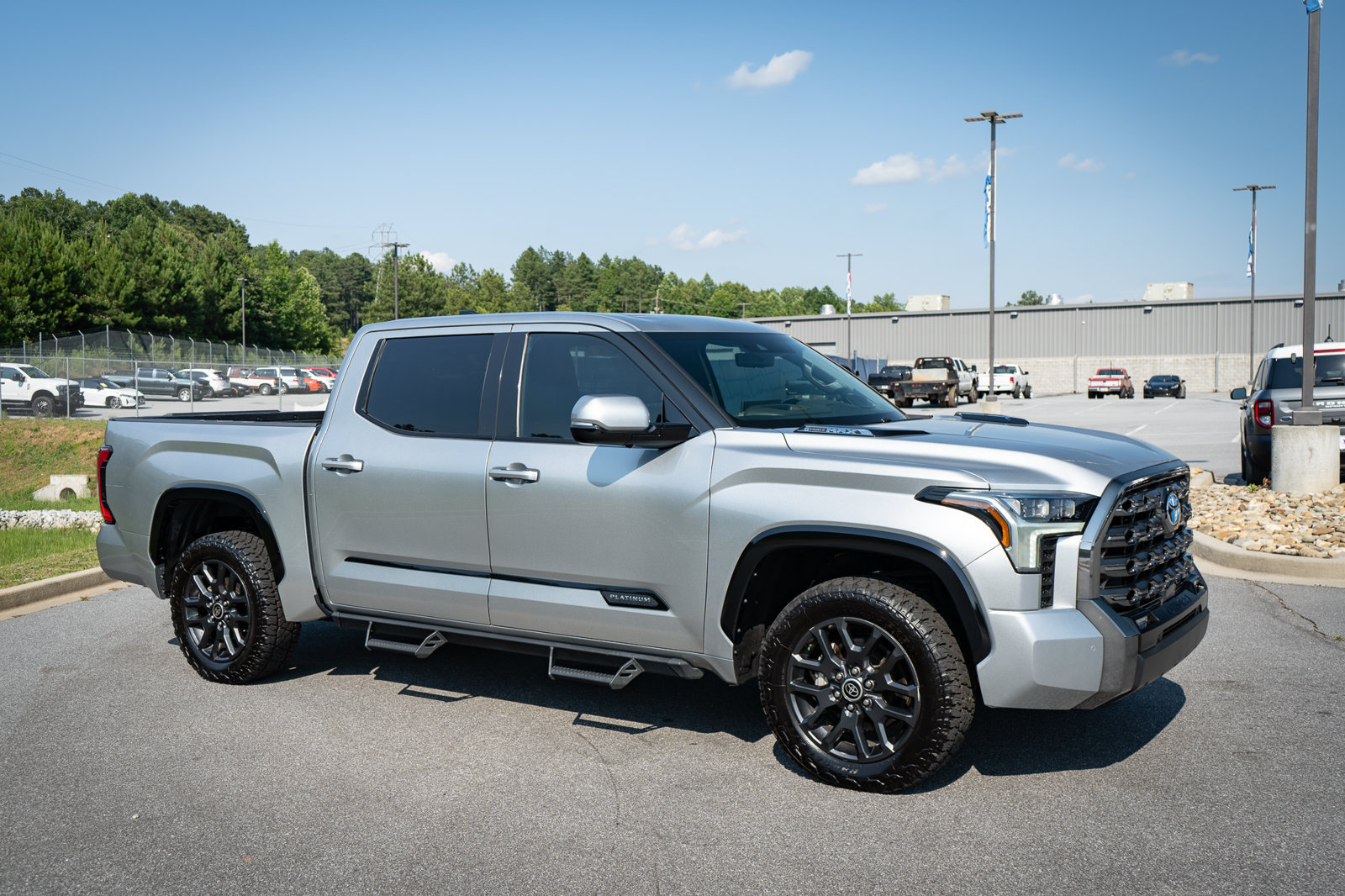 Used 2023 Toyota Tundra Platinum AWD/4WD image 12