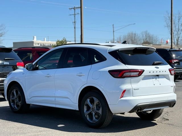 Used 2023 Ford Escape ST-Line Select w/ Tech Pack #2 image 41