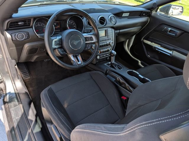 Used 2016 Ford Mustang Convertible image 12