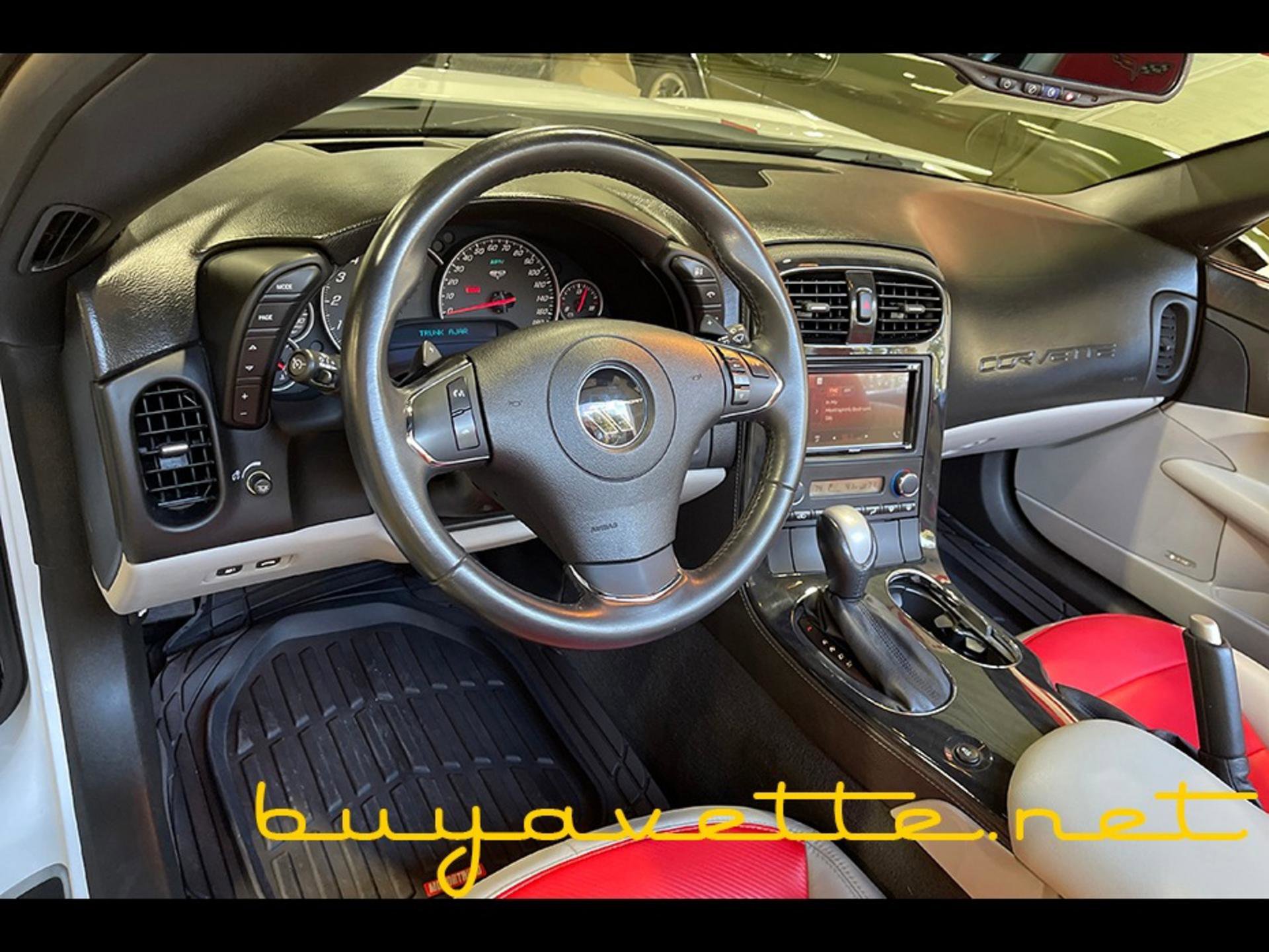 Used 2013 Chevrolet Corvette Grand Sport w/ 2LT Preferred Equipment Group image 17