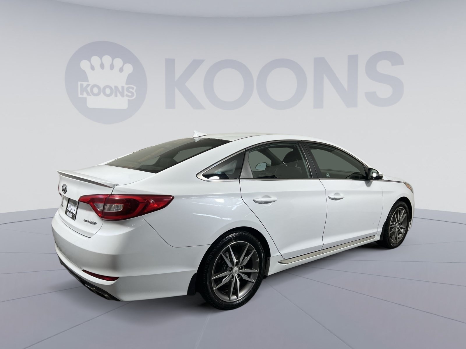 Used 2017 Hyundai Sonata Sport 2.0T FWD image 11