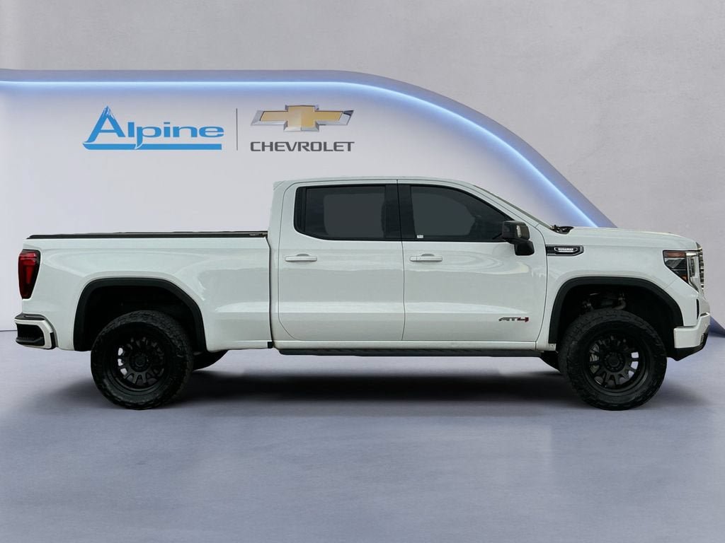 Used 2022 GMC Sierra 1500 AT4 w/ AT4 Premium Package AWD/4WD image 6