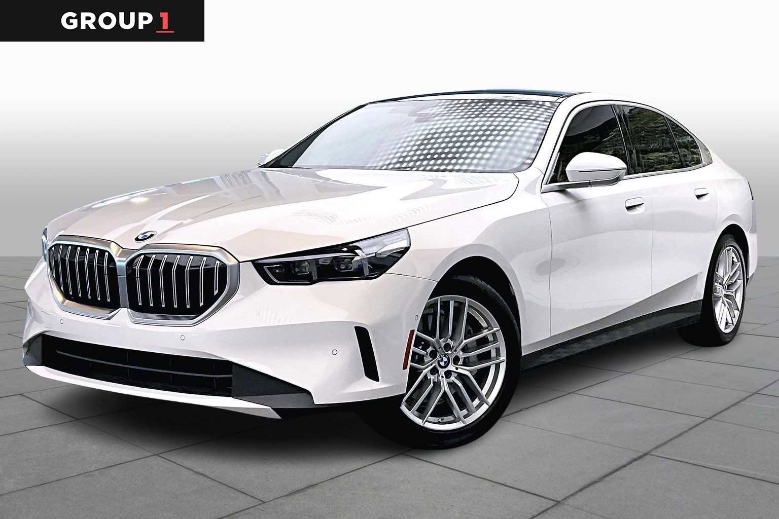 Used 2024 BMW 530i w/ Premium Package image 1