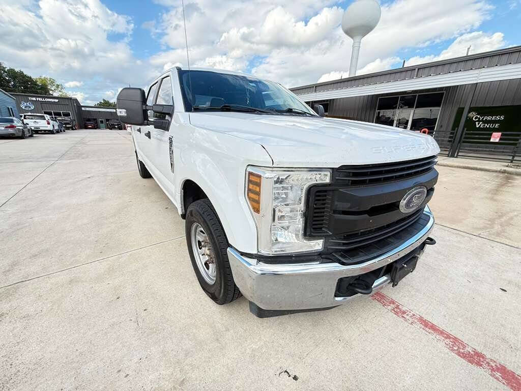 Used 2019 Ford F250 XL w/ Power Equipment Group image 18