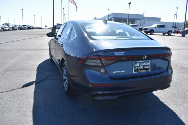 Used 2023 Honda Accord EX image 4