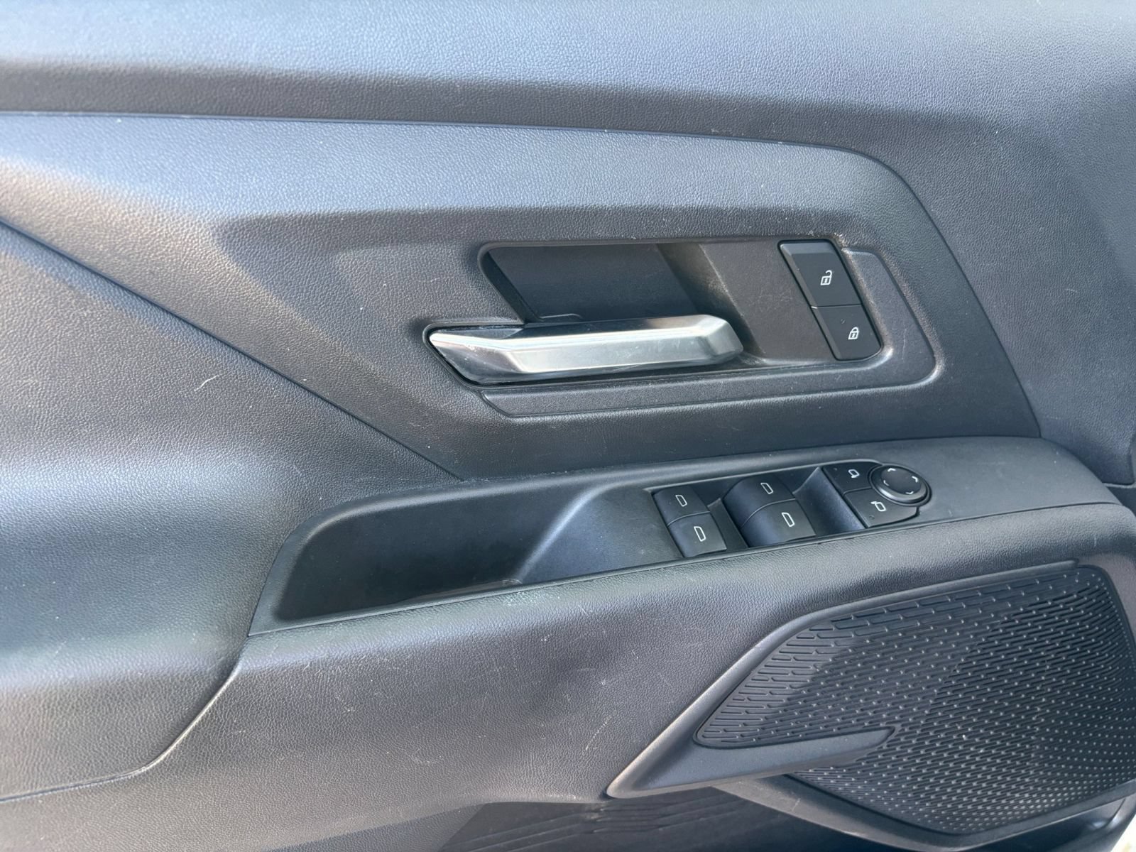 Used 2024 Chevrolet Silverado EV W/T AWD/4WD image 23