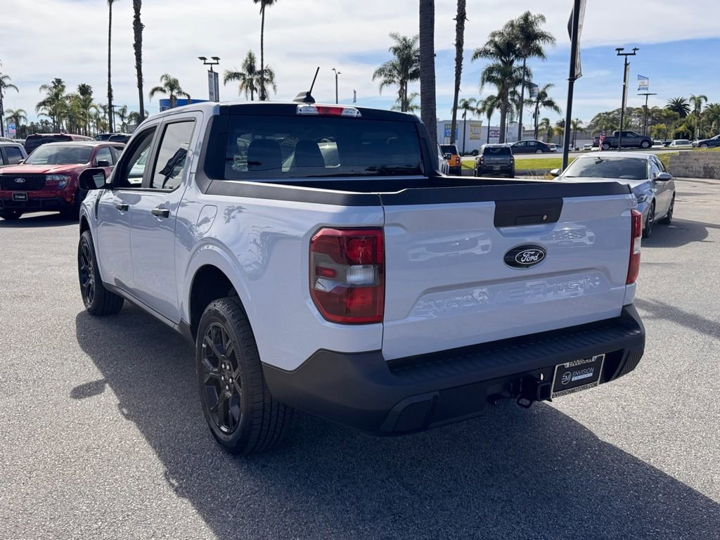 Used 2025 Ford Maverick XLT w/ Black Appearance Package image 10