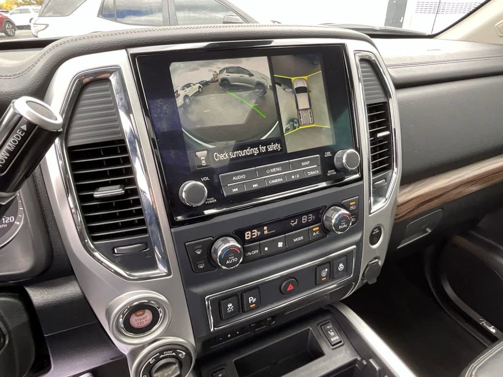 Used 2020 Nissan Titan SL w/ Moonroof Package image 39