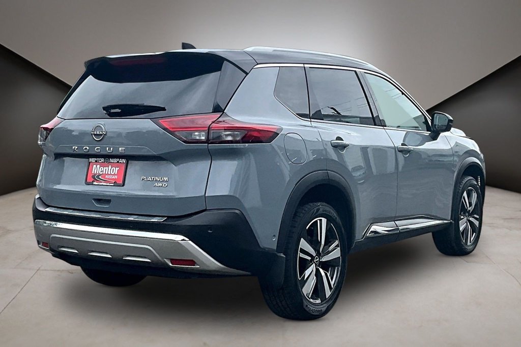 Used 2023 Nissan Rogue Platinum AWD/4WD image 6