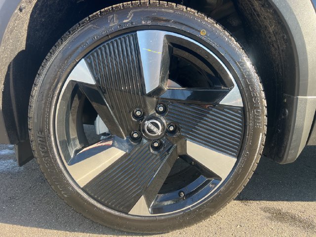 New 2026 Nissan Kicks SR w/ SR Premium Package AWD/4WD image 37
