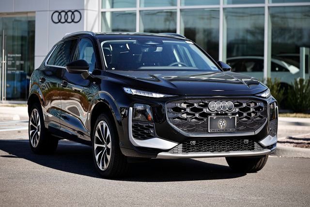 New 2026 Audi Q3 quattro 2.0T image 2