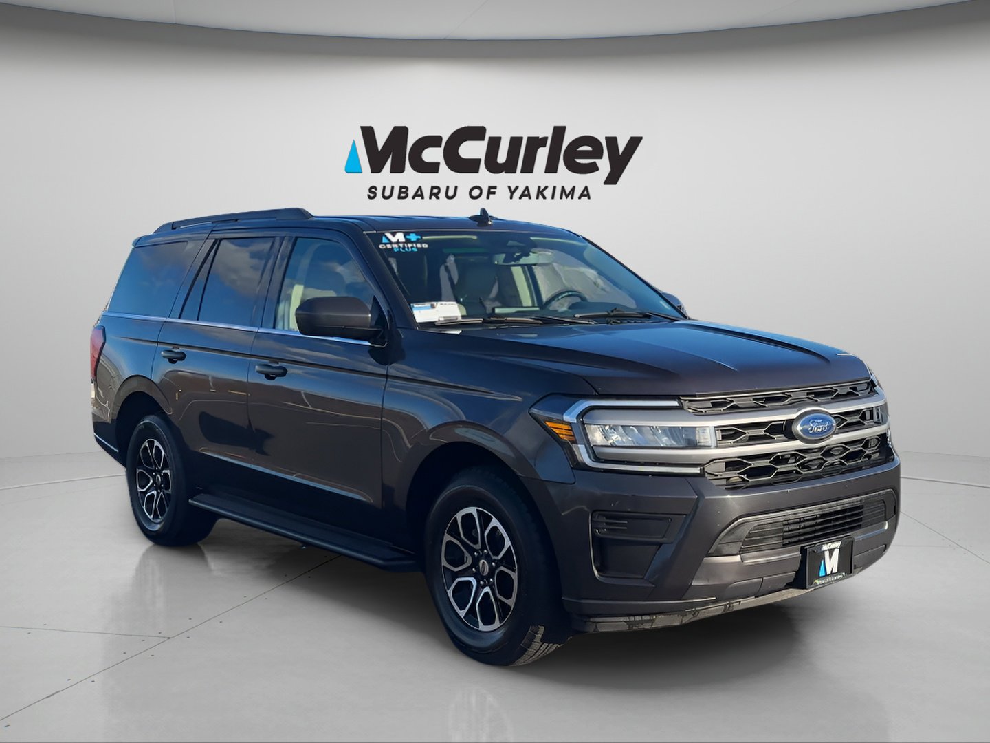 Used 2024 Ford Expedition XLT image 13