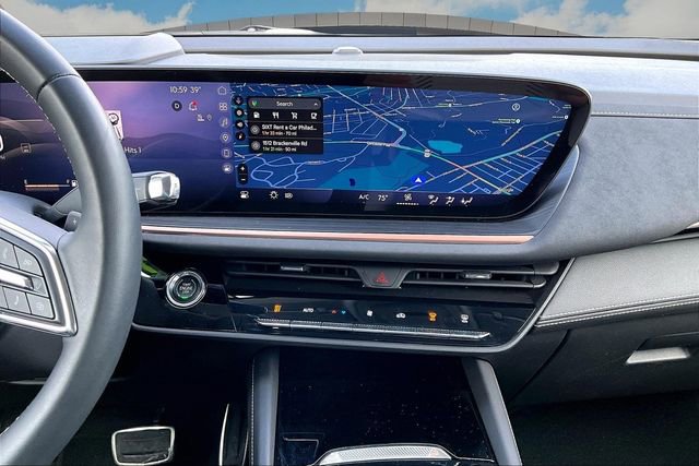 Certified 2025 Buick Envision Sport Touring image 6