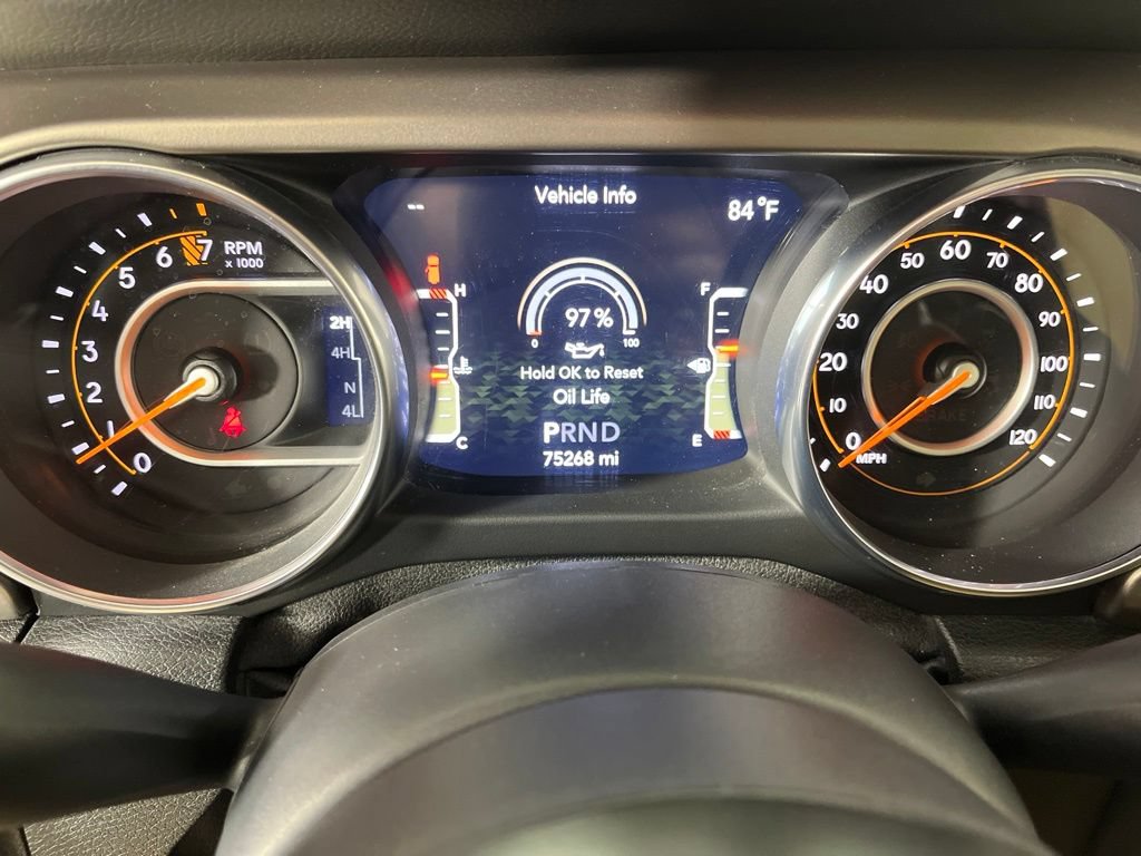 Used 2018 Jeep Wrangler Unlimited Sport S AWD/4WD image 36