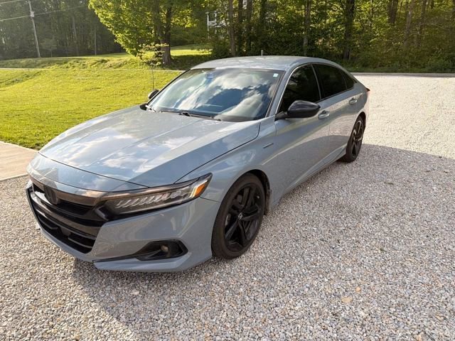 Used 2022 Honda Accord Sport image 3