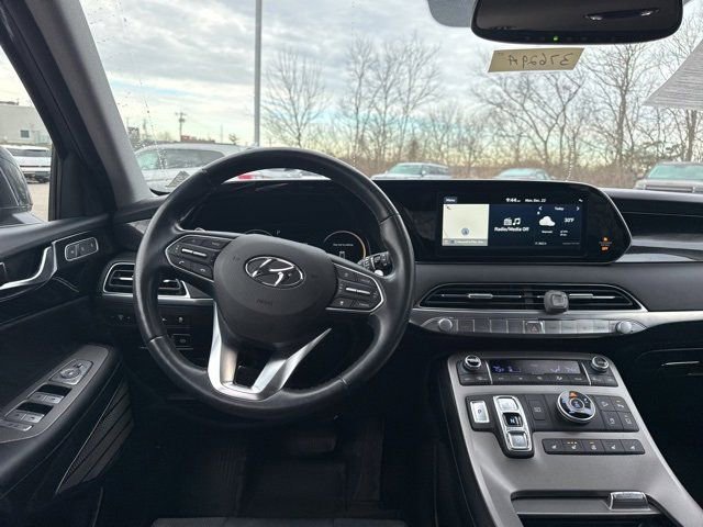 Used 2021 Hyundai Palisade Limited w/ Winter Package image 12