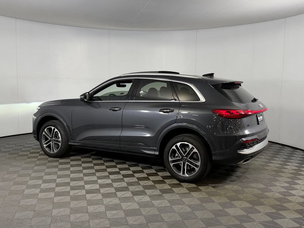 Used 2025 Audi Q5 Premium Plus AWD/4WD image 7