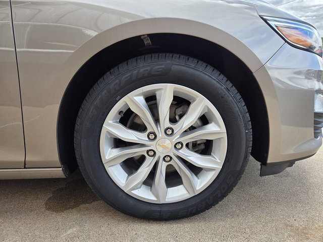 Used 2023 Chevrolet Malibu LT FWD image 30