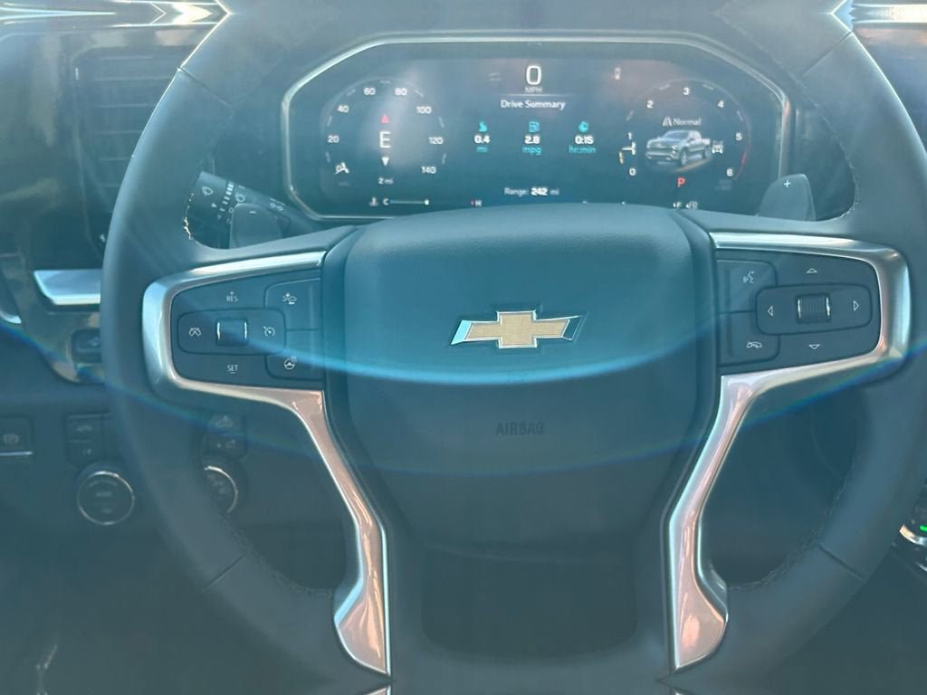 New 2026 Chevrolet Silverado 1500 LTZ w/ Technology Package AWD/4WD image 13