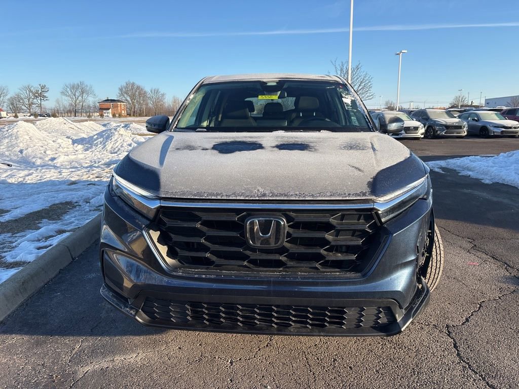 Used 2025 Honda CR-V LX image 2