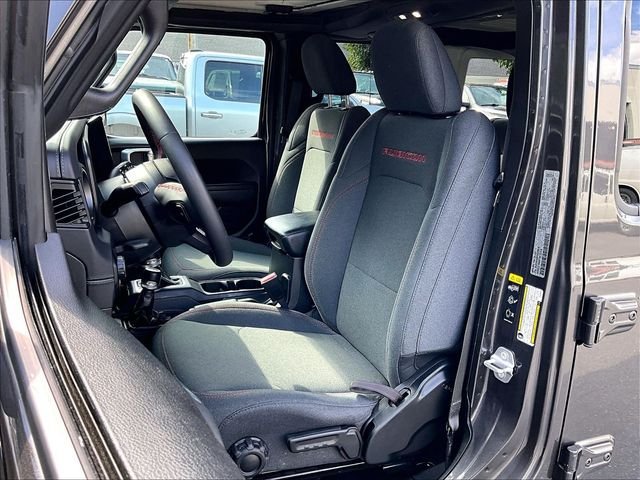 Used 2024 Jeep Wrangler Unlimited Rubicon AWD/4WD image 20