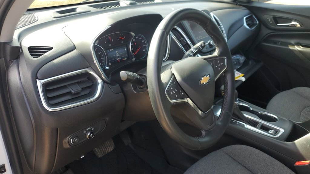 Used 2023 Chevrolet Equinox LT image 9