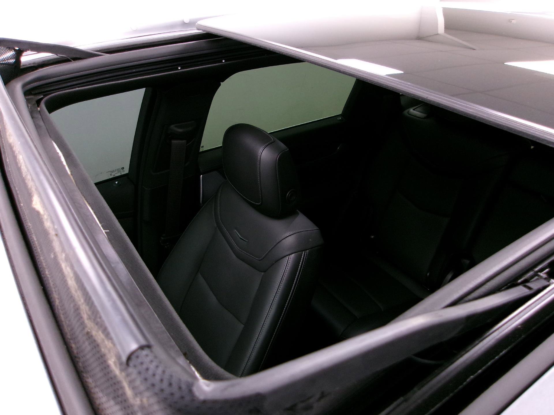 Used 2023 Cadillac XT5 Premium Luxury image 4