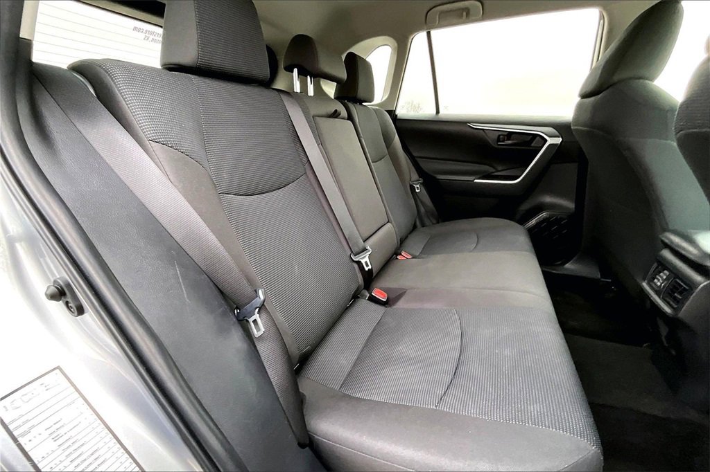 Used 2024 Toyota RAV4 LE image 24