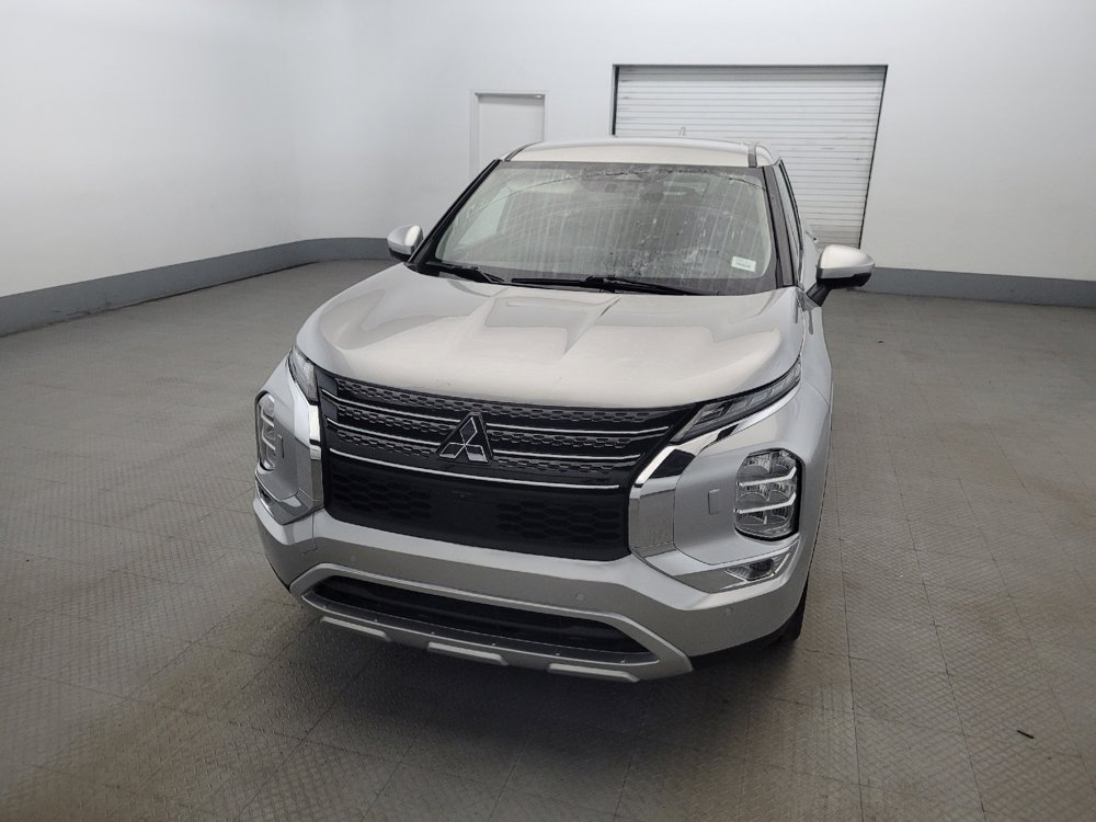 Used 2022 Mitsubishi Outlander SE AWD/4WD image 15