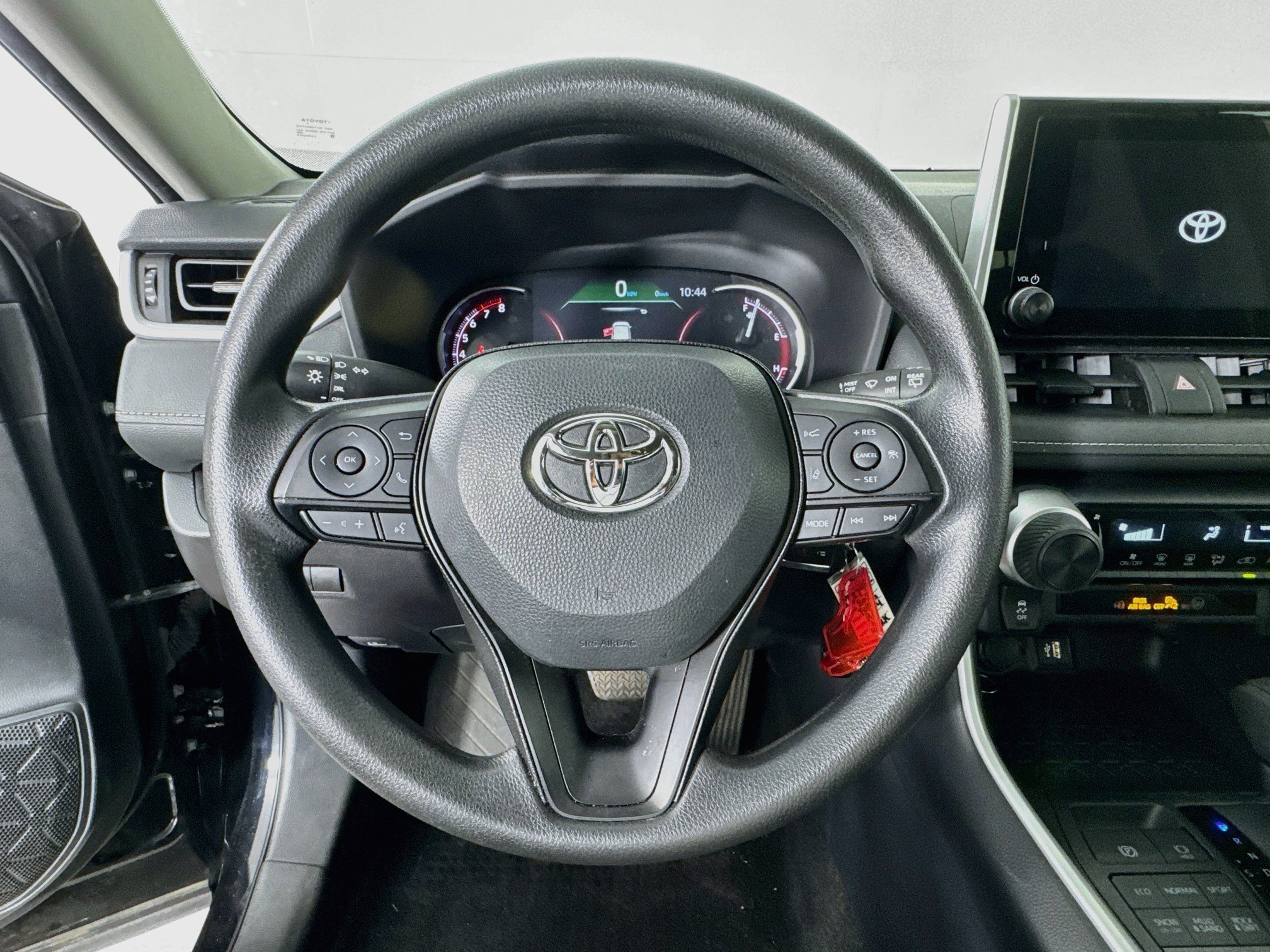 Certified 2025 Toyota RAV4 LE AWD/4WD image 11