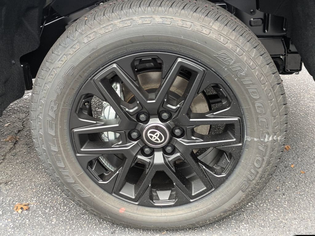 New 2026 Toyota Tundra Limited image 12